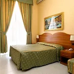 Teti فندق